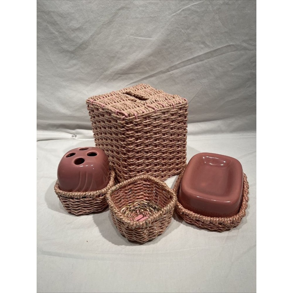 Vintage Pink Wicker‎ Ceramic Bathroom Set Soap  Toothbrush Tissue And Basket 4